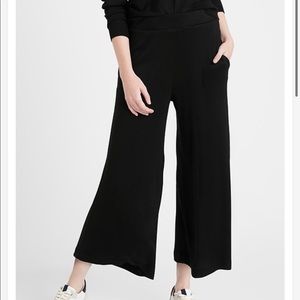 NWT Black Ribbed-Knit Wide-Leg Lounge Pant
